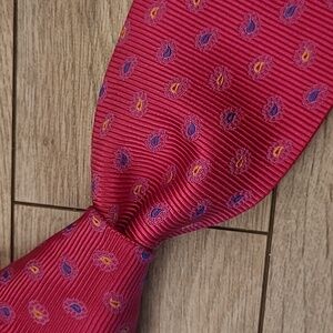 GITMAN BROS Metallic‎ Dark Pink Woven Paisley USA Silk Mens Tie